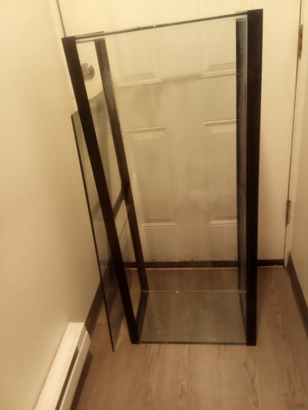 55 Gallon Aquarium W/Lid