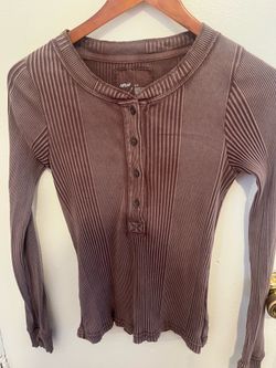 Brown long sleeve shirt size s/p