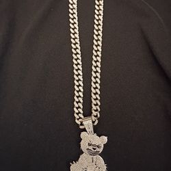 Cuban Link Bear Chain.