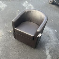 Brown Accent Chair 