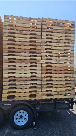 Pallets 48x40 Delivery Available