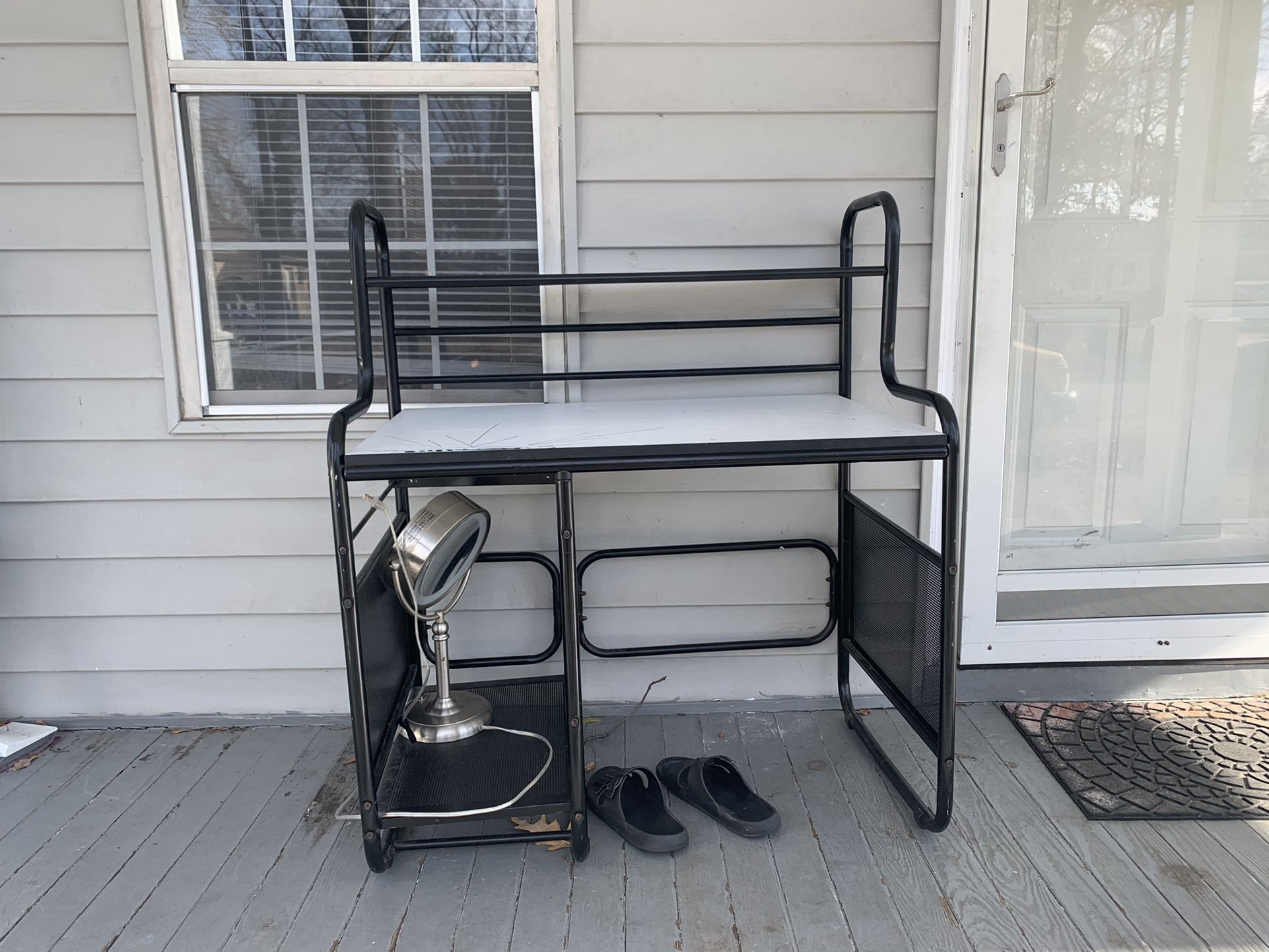 Table Metal