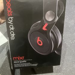 Beats By Dr. Dre Mixr