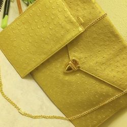 CLUTCH WITH MATCHING WALLET