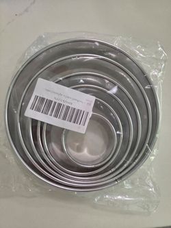 6-Piece Round Stainless Steel Cookie Cutters
