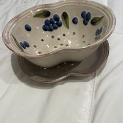 Rommel Nueva For Saparna Hand-Painted Ceramic bowl & plate approx H 4.5”W8”