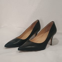 Ivanka Trump Classic Minimalist Black  Leather Pointy Toe Heels Size 6.5 Wide