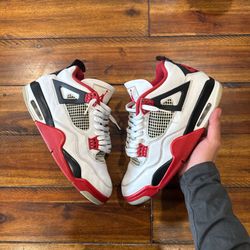 Jordan 4 Fire Red 2021 