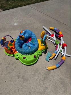 Baby bouncer