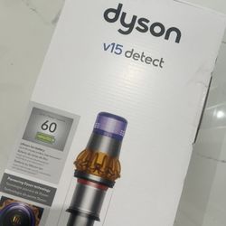 Dyson V15 Detect 