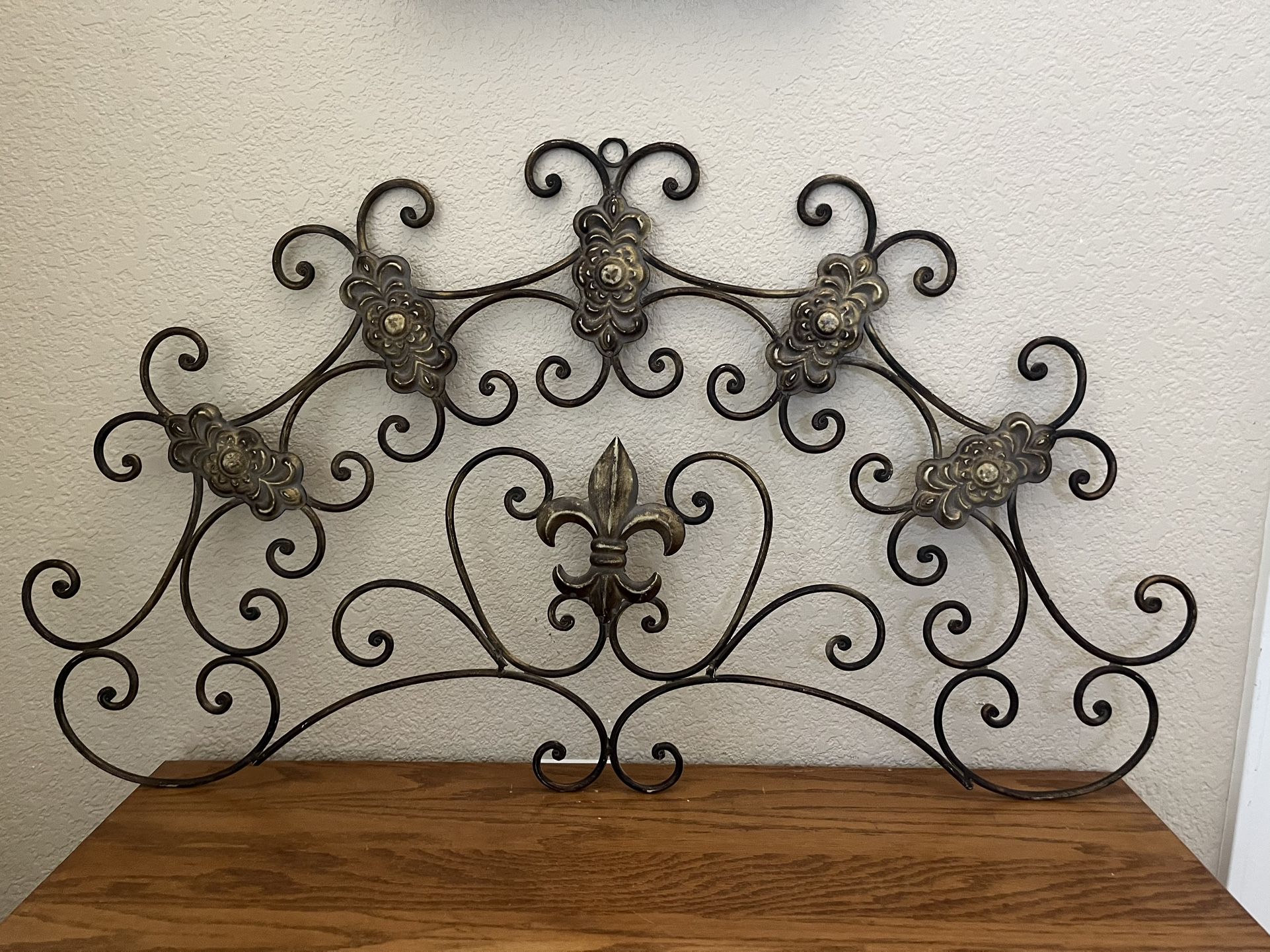 Elegant Wrought Iron Wall Decor