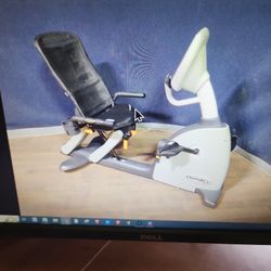 Recumbent bicycle SportsArt C531R.