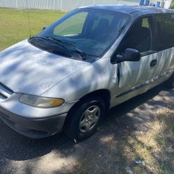 1999 Dodge Caravan
