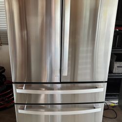 Ge Profile Refrigerator NEW
