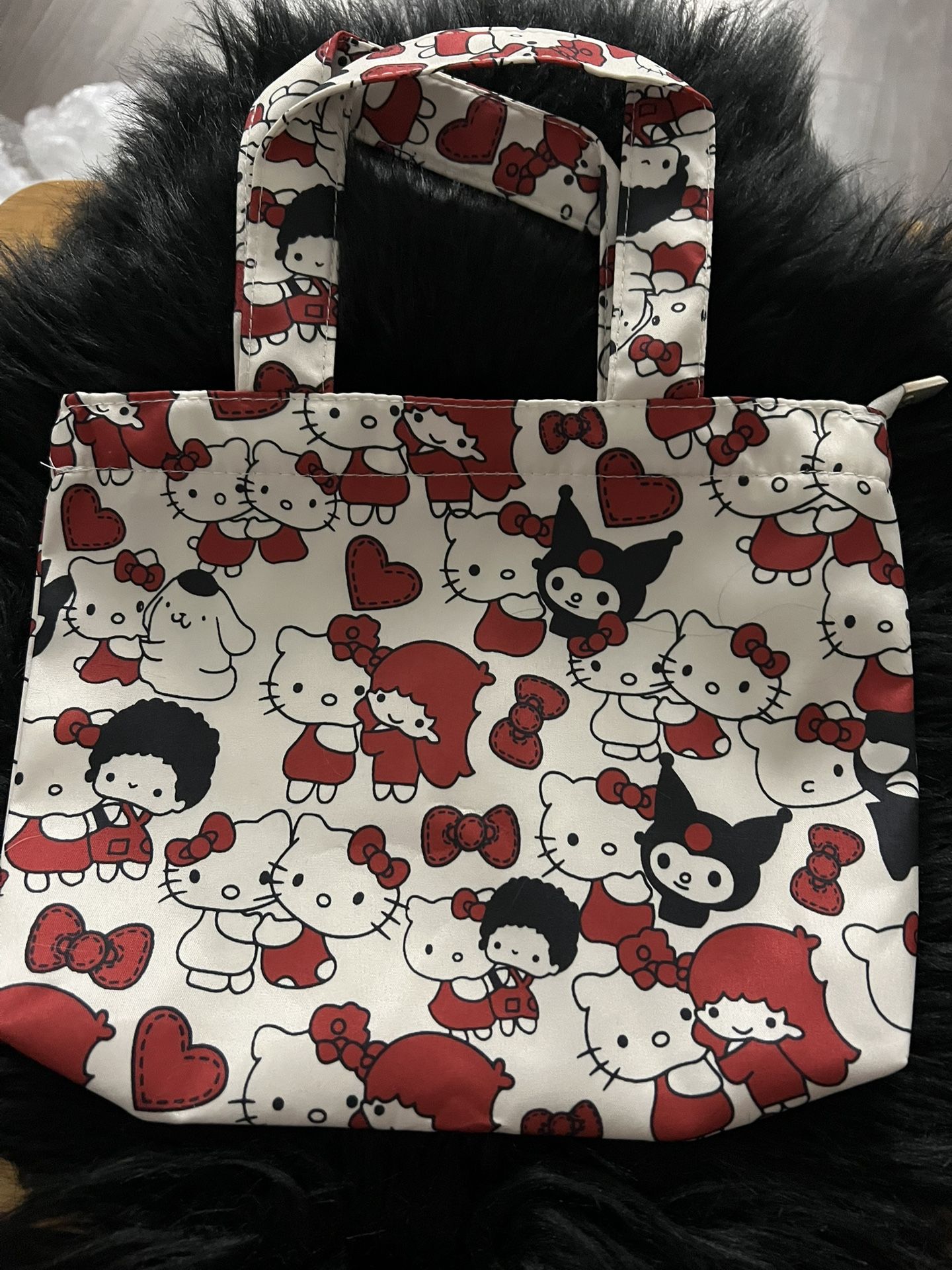 Hello Kitty And Friends Purse