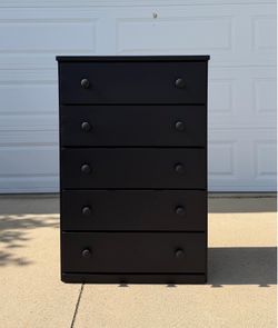 5 Drawer Solid Maple Wood Dresser / Color: Dark Grey