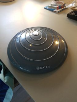 Gaiam Seat Cushion Back Relief Strenghten 