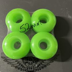 Skateboard Set Of 4 Wheels 52mm GREEN