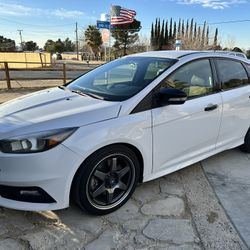 2016 Ford Focus