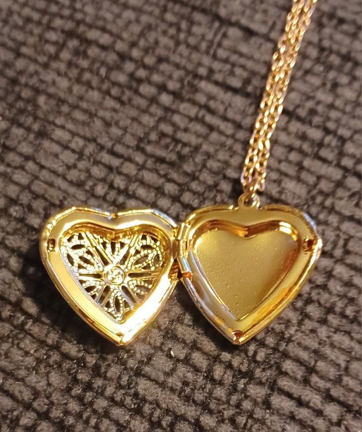 Gold Plated Heart Pendant Locket
