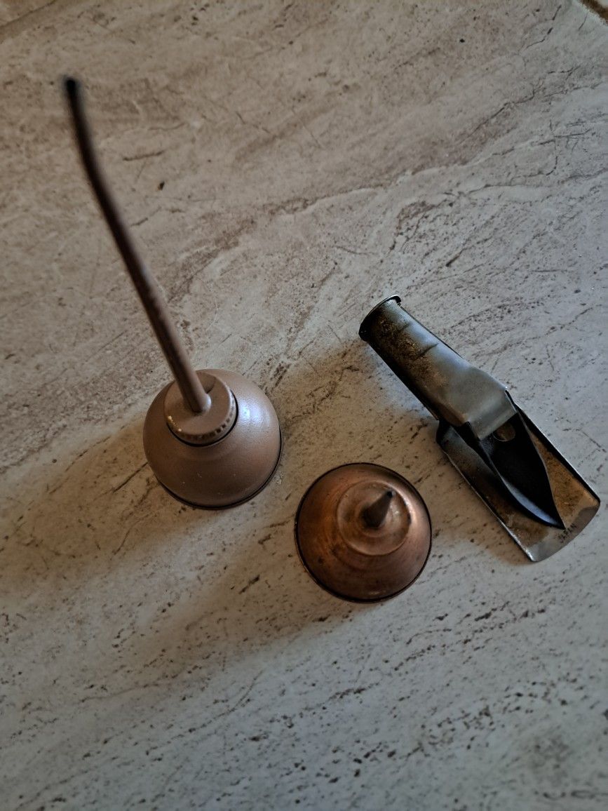 Mechanics Tools Pouring Metal Spout For Oil Can, And Two 1970's Vintage Thumb Pump Oiler Oil