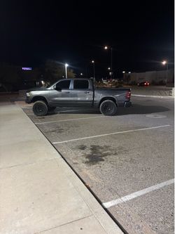 18x9 race lines on 35” Toyos