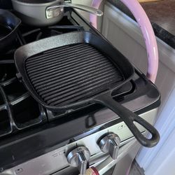 Cast-Iron Small Grill