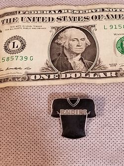 Oakland Raiders lapel pin Jersey