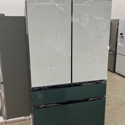 Samsung Bespoke French Door Refrigerator With Beverage Center 