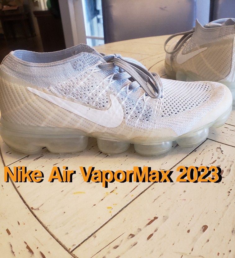 Nike Air Vapormax Flynit Shoes 8.5 2023