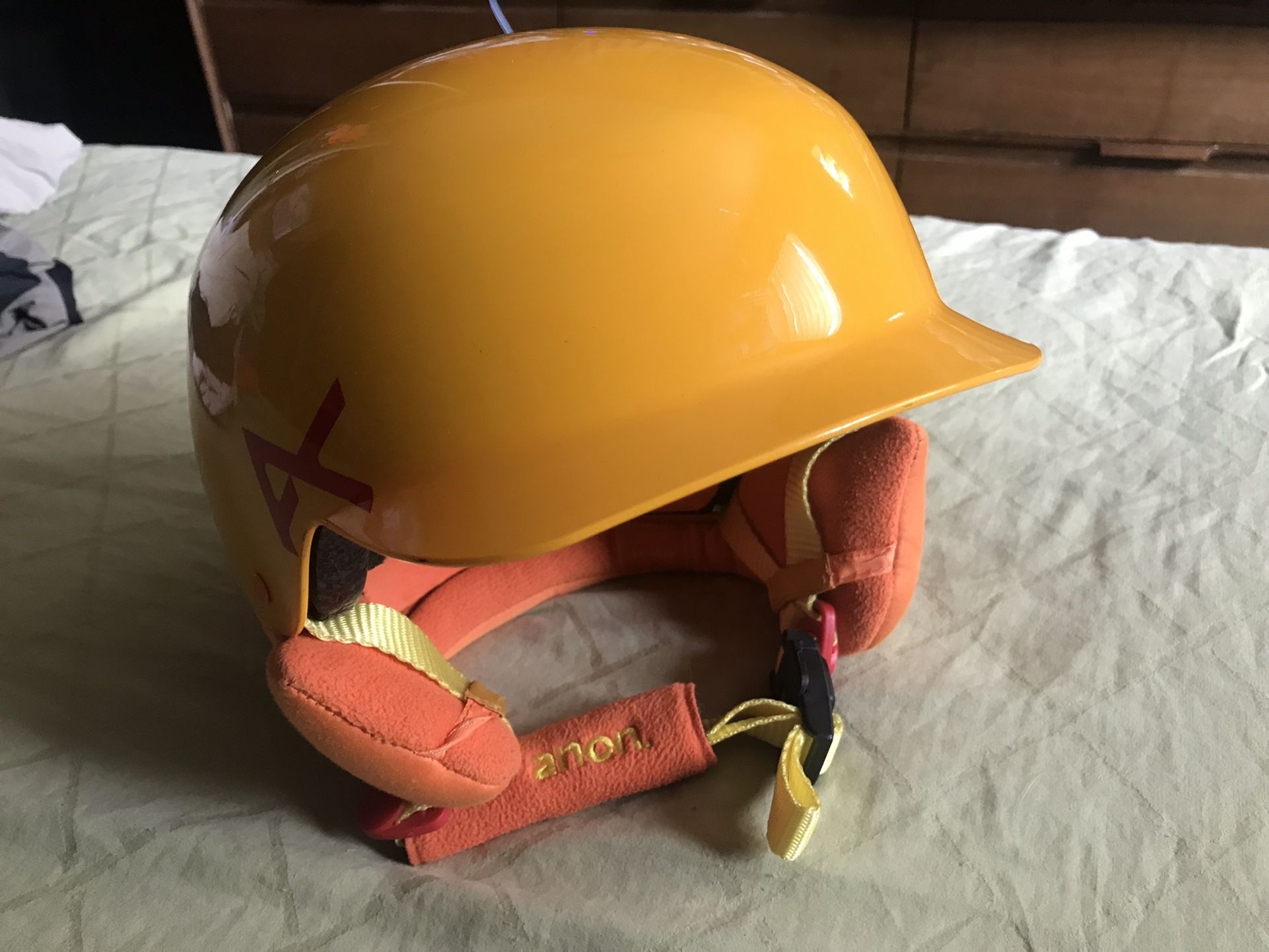 Anon Scout Youth Snowboard Ski Helmet Orange Yellow Kid’s Large 53-55 Graphics