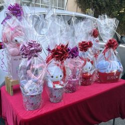 Valentine’s Day Gift Baskets