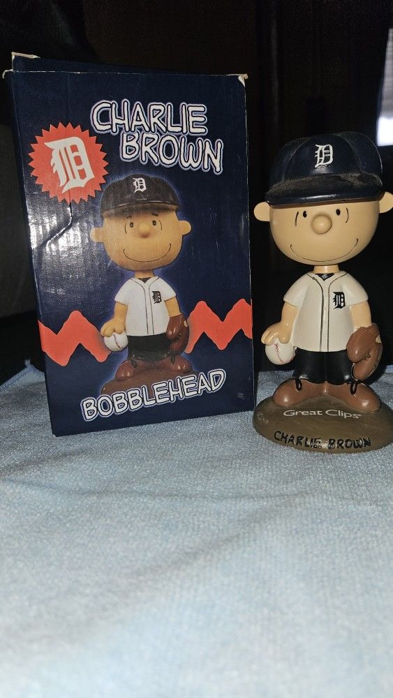 Detroit Tigers Charlie Brown Bobblehead 