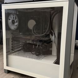 Gaming PC and monitor