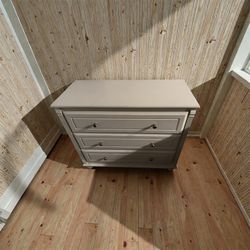 Bellani 3 Drawer White Dresser