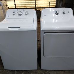 2020 GE Washer And Electric Dryer 