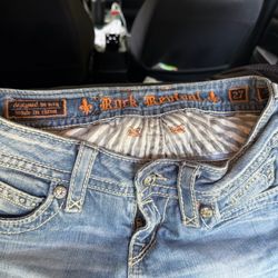 WOMENS ROCK REVIVALS