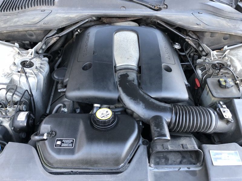 2004 jaguar xjR supercharged v8