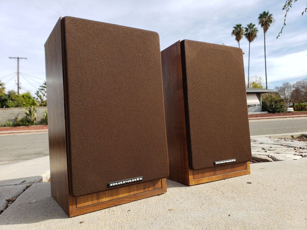 Marantz 2 Bookshelf Speakers & Grills Near Mint*NEED REFOAM