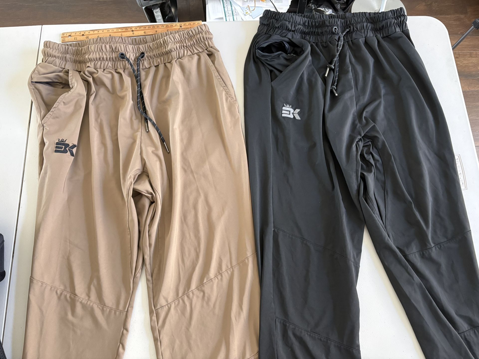 BROKIG Mens Lightweight Gym Jogger Pants, Men's Workout Sweatpants with Zip Pocket(Black, Beige, ""Large"" but they fit more like Medium (31-36 waist