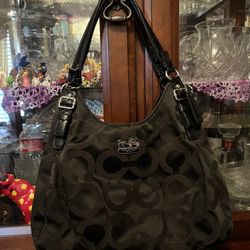 Coach Maggie shoulder bag purse 17689 Genuine Op Art Black canvas  Rare!