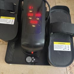 Pedal Machine With Timer And Straps 