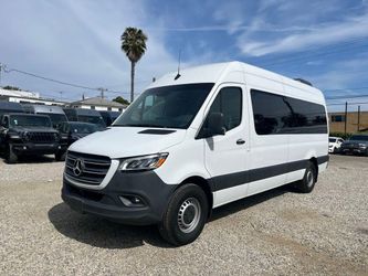 2023 Mercedes-Benz Sprinter 2500