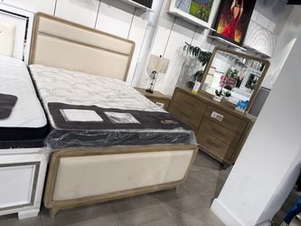 4pc Queen Bedroom Set ✨✨✨