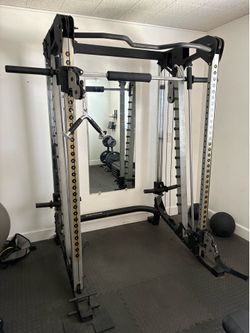 Nautilis Gym Rack