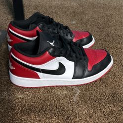 Jordan 1 Low Size 12