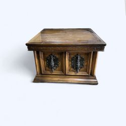 Groovy 70s Side Table