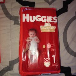 Huggies ( Little Snugglers ) 