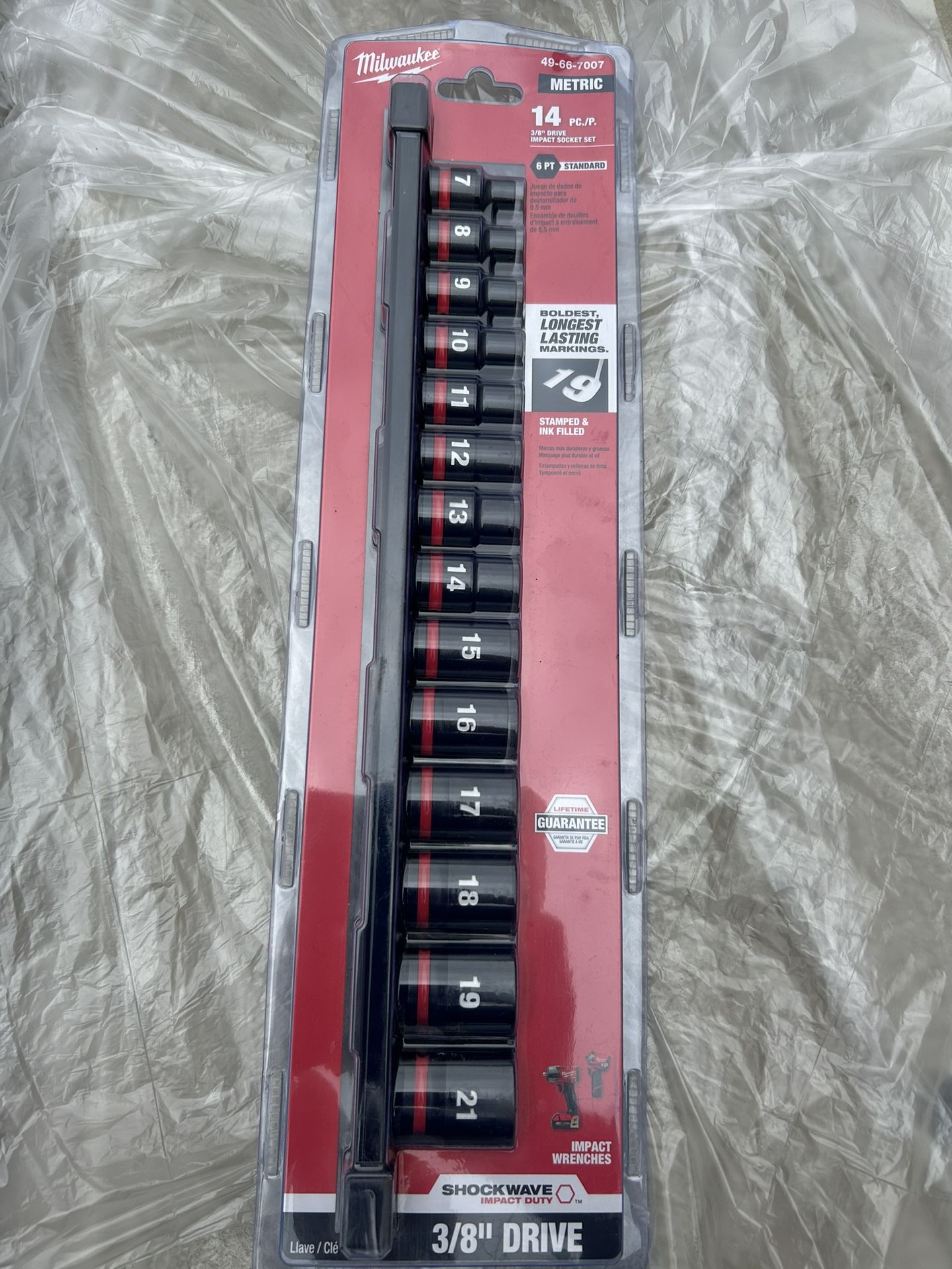 Milwaukee Impact Socket 3/8 MM 14 PCs