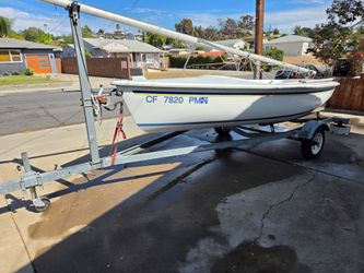 Catalina sailboat with trailer